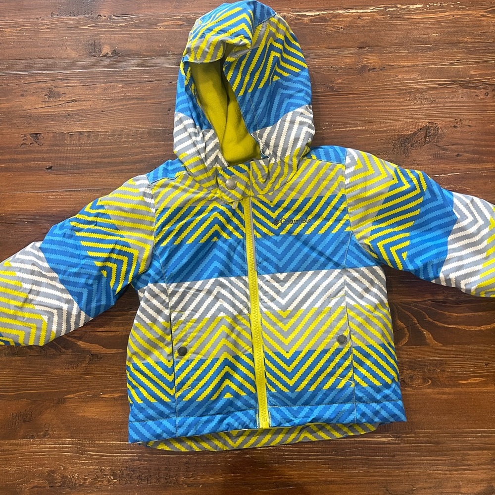 Columbia ski jacket and snowpants, size 2 T, excellent condition, hardly worn.